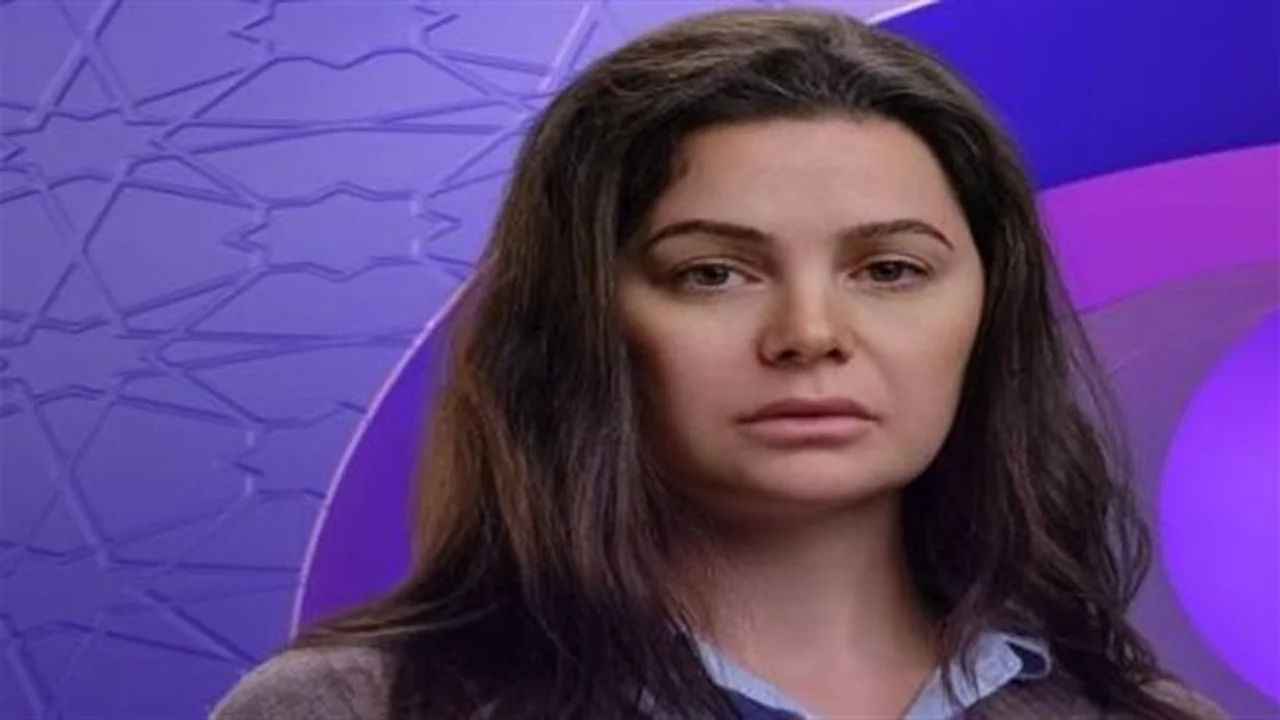 صدام قيم.. يسرا اللوزي تكشف حقيقة نظرة المجتمع للمرأة والمنزل الناجح